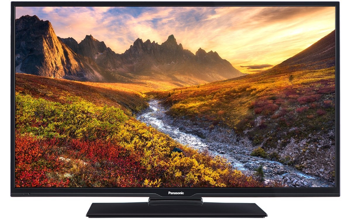 Panasonic TX-40C300B 40 inch Full HD LED 1080p TV with Freeview HD - Black